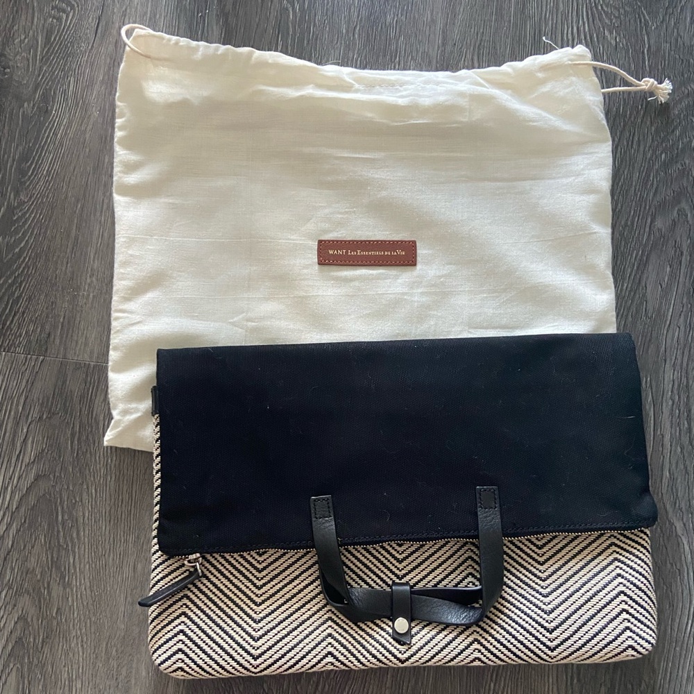 Unisex Bag new without tags not used -WANT Les Essentiels
Peretola Foldable Tote